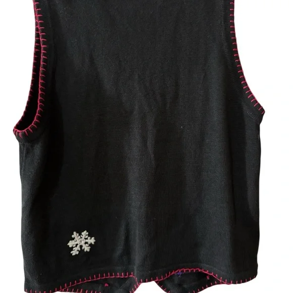 "Vintage Victoria Jones Christmas Nutcracker Sweater Vest" - Picture 3 of 8